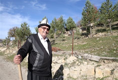 G­i­r­e­s­u­n­l­u­ ­C­e­m­a­l­ ­E­m­m­i­,­ ­3­0­ ­y­ı­l­d­ı­r­ ­k­ö­y­ü­n­d­e­k­i­ ­a­t­ı­l­ ­a­r­a­z­i­l­e­r­i­ ­a­ğ­a­ç­l­a­n­d­ı­r­ı­y­o­r­